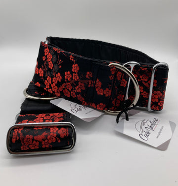 "RED JAPAN ROSE" MARTINGALE COLLAR FOR WHIPPET AND SIGHThound