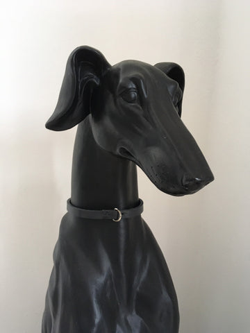 SIGHThound MEDAL HOLDER IN BLACK LEATHER